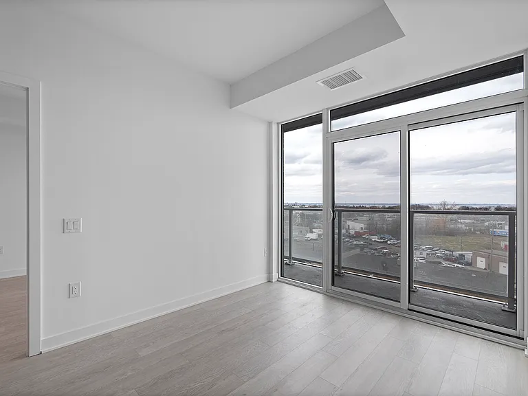 2782 Barton St E #608 — Photo 18