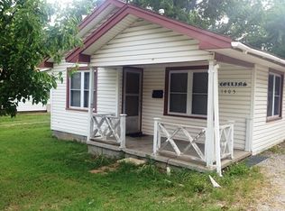 1405 E 3rd St, Sulphur, OK 73086