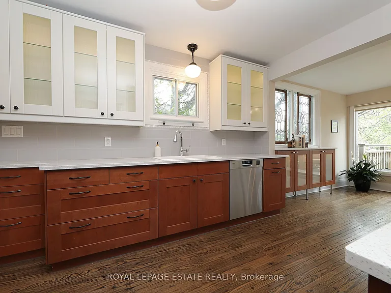 27 Sycamore Pl — Photo 15
