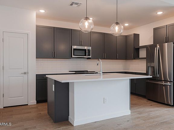 3rd image of 42475 W Krista Drive