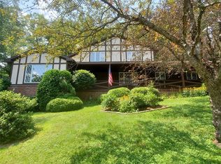 913 Prescott Ave, Endicott, NY 13760