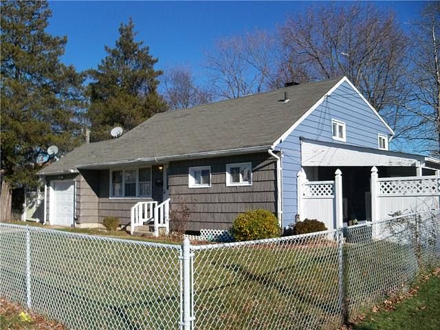 2nd image of 73 Westwood Dr