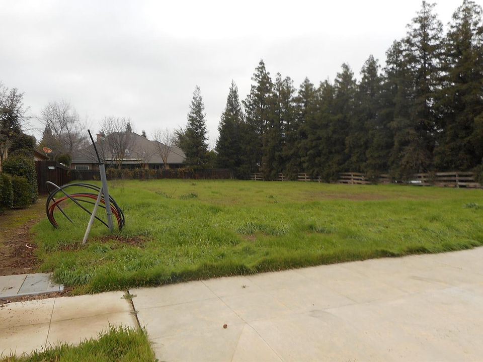 1st image of 2485 Ashcroft Ave