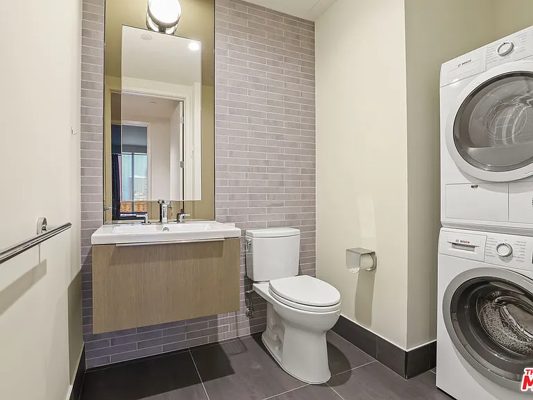 889 Francisco St #2011 — Photo 20