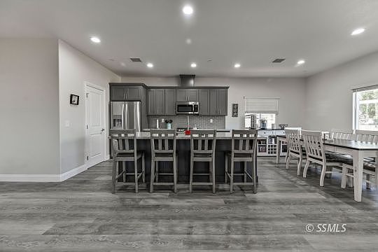 2nd image of 1212 S Downs St