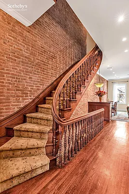 Sold by Sotheby's International Realty | media 5