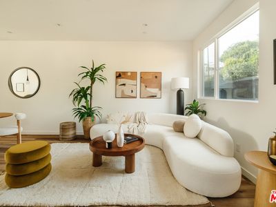 3843 N Riley Ln, Los Angeles, CA, 90065