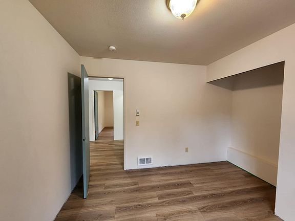 5th image of 1733 Roosevelt Ave SE #D