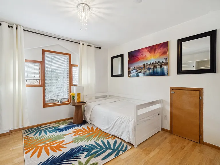 42 Ella St — Photo 10