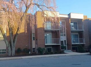6701 Wilmont Dr, Gwynn Oak, MD 21207