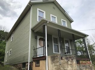 616 Alleghany St, Clifton Forge, VA 24422
