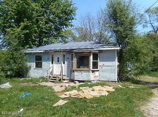 8204 Alpine Ave NW, Sparta, MI 49345