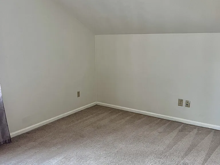 1568 Dylan Dr — Photo 18