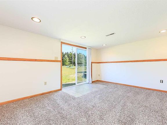 5th image of 6906 Windwood Dr