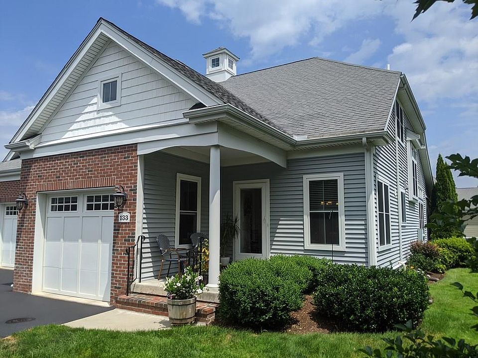 1st image of 133 Winterberry Way #133