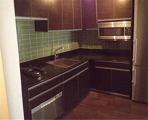 Rented by NY Living Solutions | media 28