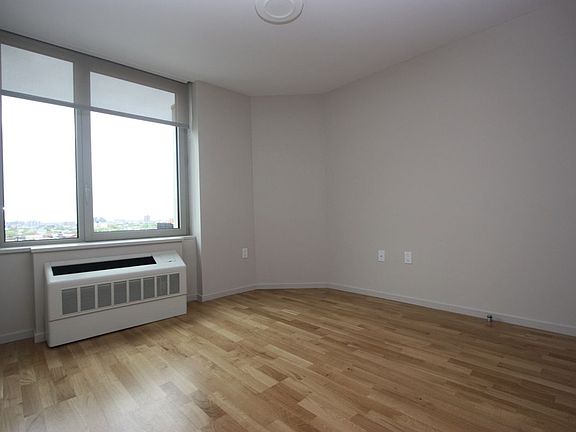 4th image of 505 Saint Marks Ave APT 7I