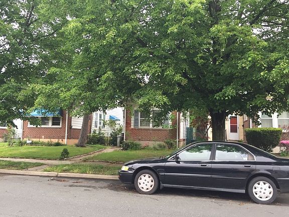 4th image of 614 Johnston Ave