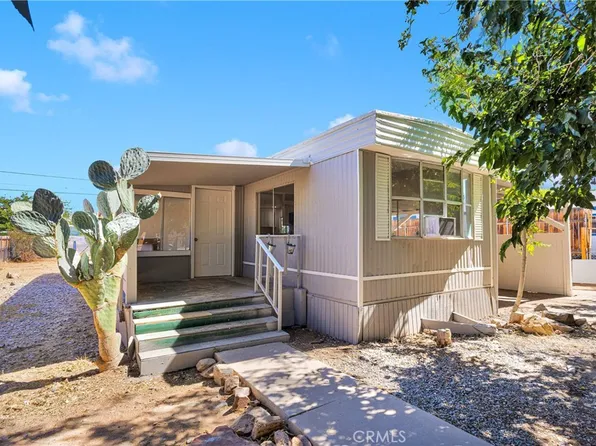 19249 Monterey St, Hesperia, CA 92345