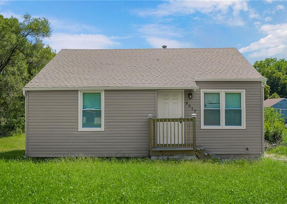 1st image of 8517 Flora Ave