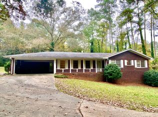 121 Hillcrest Dr, Stockbridge, GA 30281