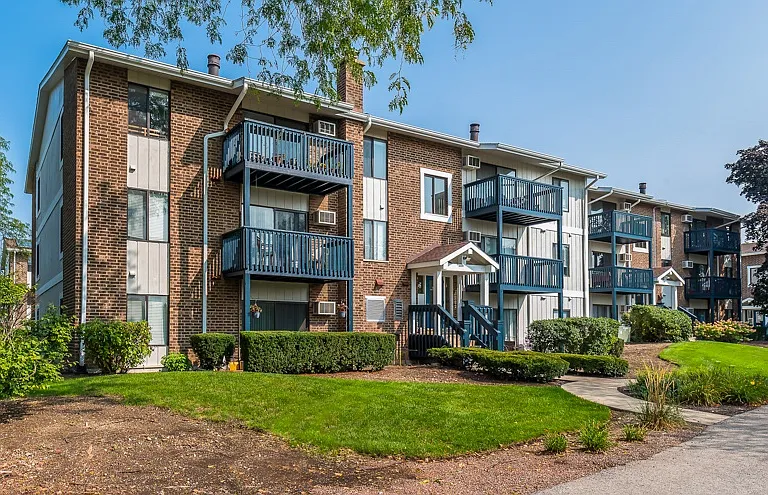 Lakeside at Wheaton Apartments — Photo 52