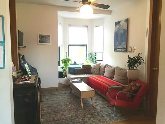 Rented by D'Andrea Craig Realty | media 10