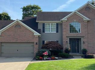 93 Heather Creek Run, Youngstown, OH