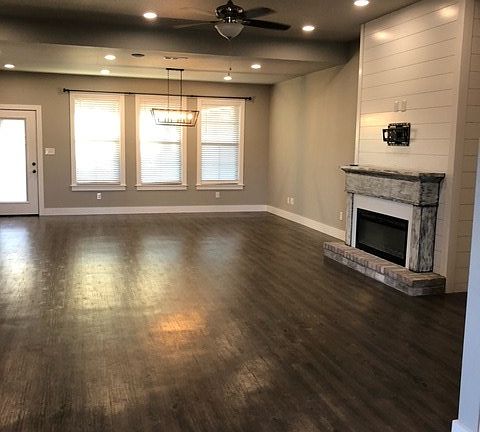 2nd image of 6001 Suncrest Dr
