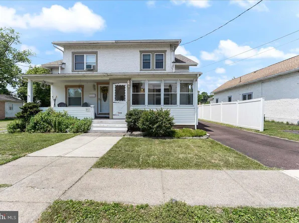 213 Henry St, Pottstown, PA 19464
