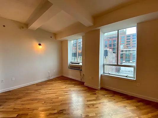 Rented by City Connections Realty | media 6