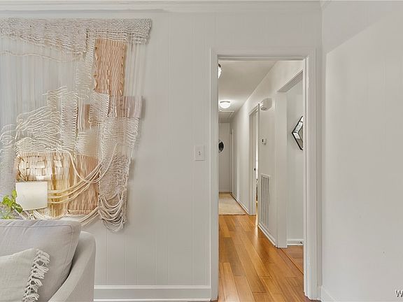 4th image of 1524 Heritage Dr