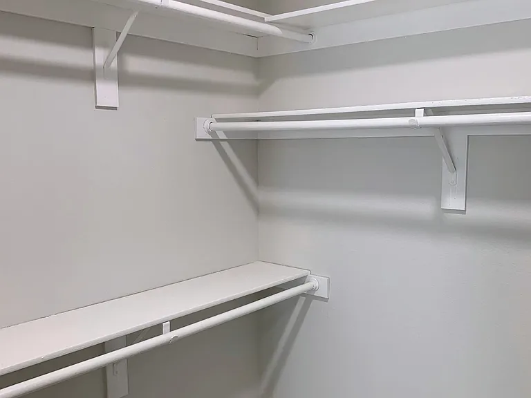 5238 Cartwright Ave #7 — Photo 11
