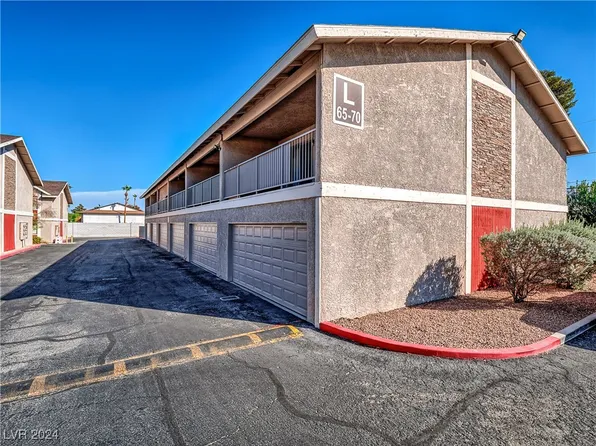 100 S Crestline Dr APT 66, Las Vegas, NV 89107