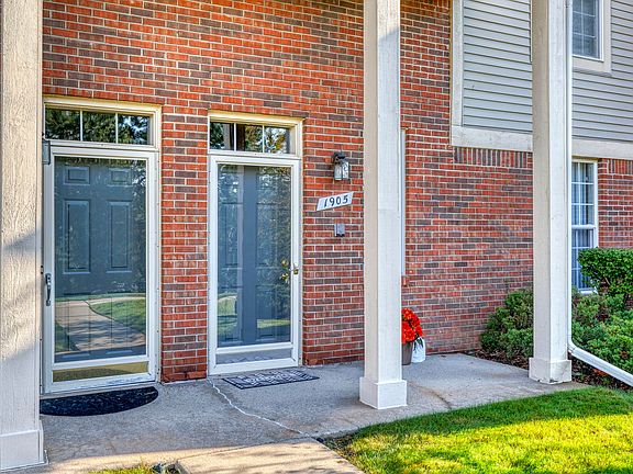 3rd image of 1905 Flagstone Cir #1