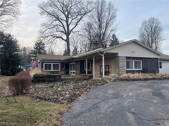 2nd image of 774 Westwood Dr