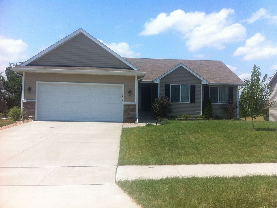 1st image of 5218 NE Hillcrest Dr
