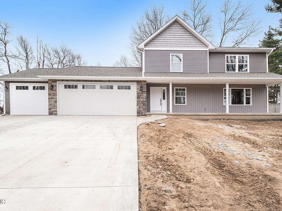 1st image of 9185 Richland Woods Dr