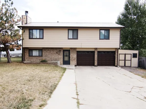 812 Ventura Ave, Gillette, WY 82716