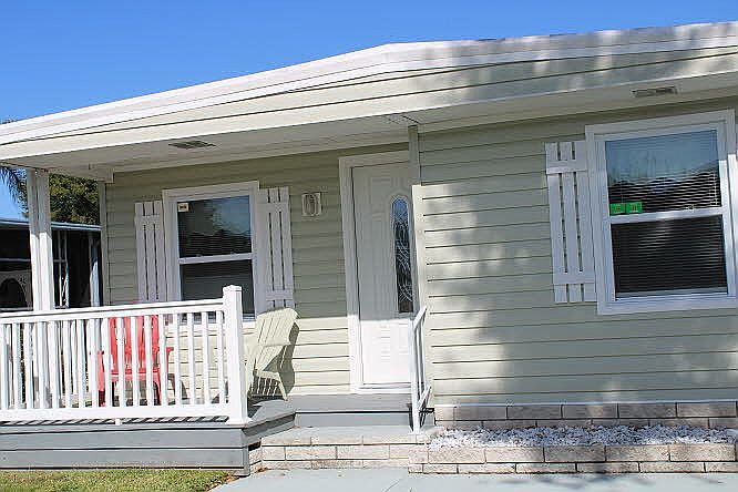 1st image of 102 Beauchamp St