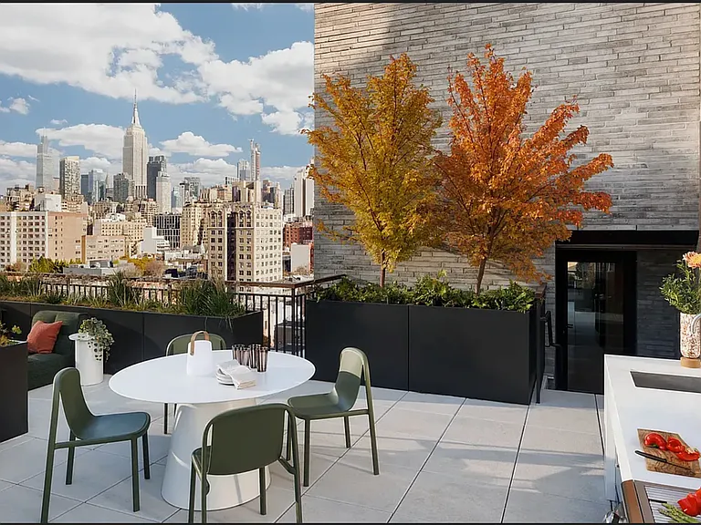 428 W 19th St #3D — Photo 13