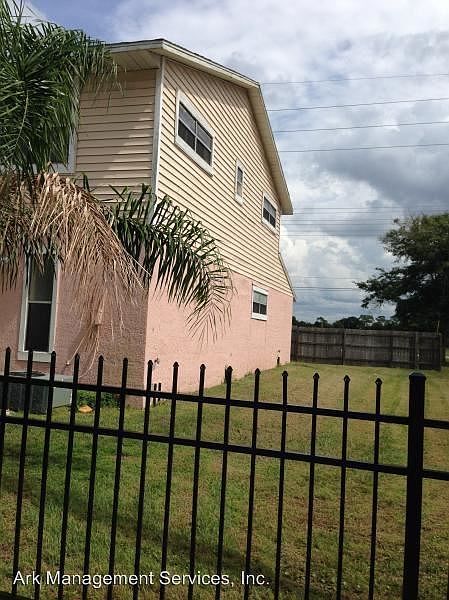 1st image of 1058 Jack Calhoun Dr