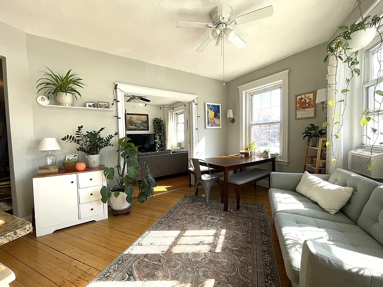 374 Chestnut Hill Ave #4 — Photo 2