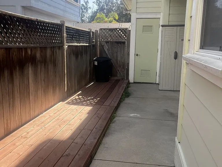 516 Adina Way — Photo 8