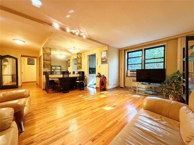 2717 E 28th St APT 4D, Brooklyn, NY, 11235