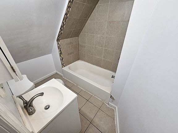 3rd image of 480 Irvine Turner Blvd Floor 3