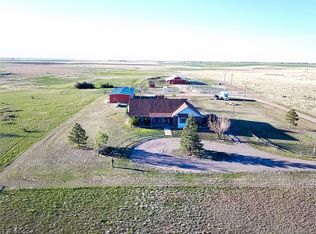 48065 E 38th Ave, Bennett, CO 80102