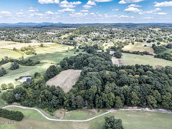 4th image of Marshall Ln