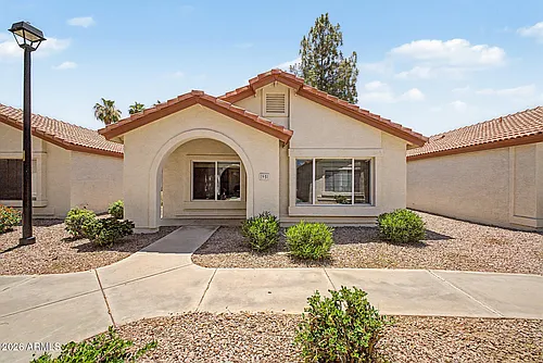 1120 N Val Vista Dr Photo 1 1120 N Val Vista Dr Photo 1