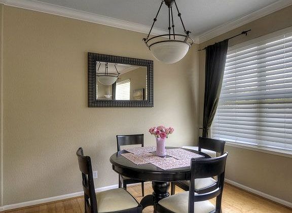 3rd image of 15 Shorebreeze Ct